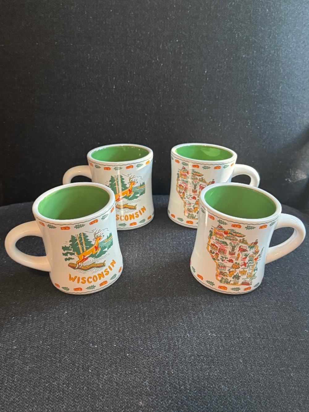 WISCONSIN STATE MAP AND DEER DINER MUG - SET OF 4 - $55.00
